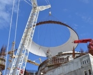 Assembly of protective shell continues at second Novovoronezh nuclear power plant