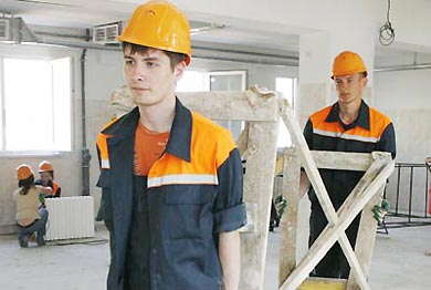 Belarus-Russia student construction brigade embarks on the construction of Belarus’ NPP facilities<br />