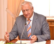 PM suggests establishing joint engineering company with Siberia<br />